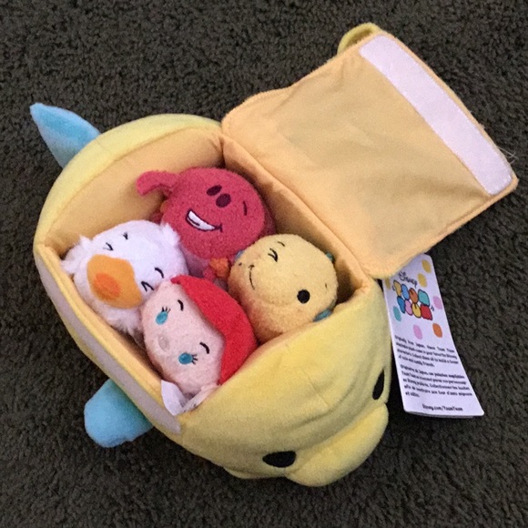 Tsum Tsum Flounder Little Mermaid set NWT
